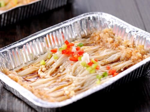 七坊镇锡纸烤金针菇